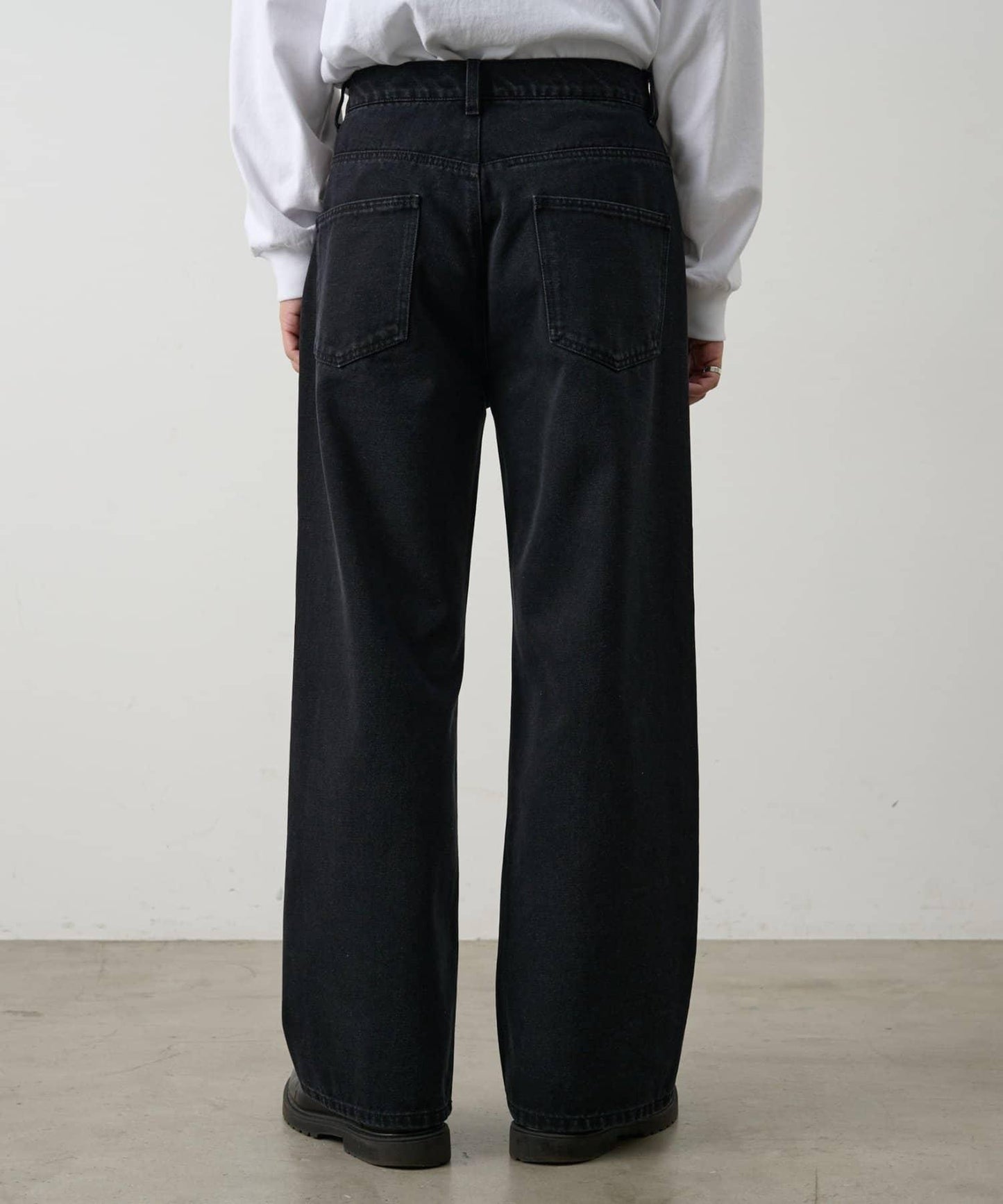 復古風寬鬆直筒牛仔褲