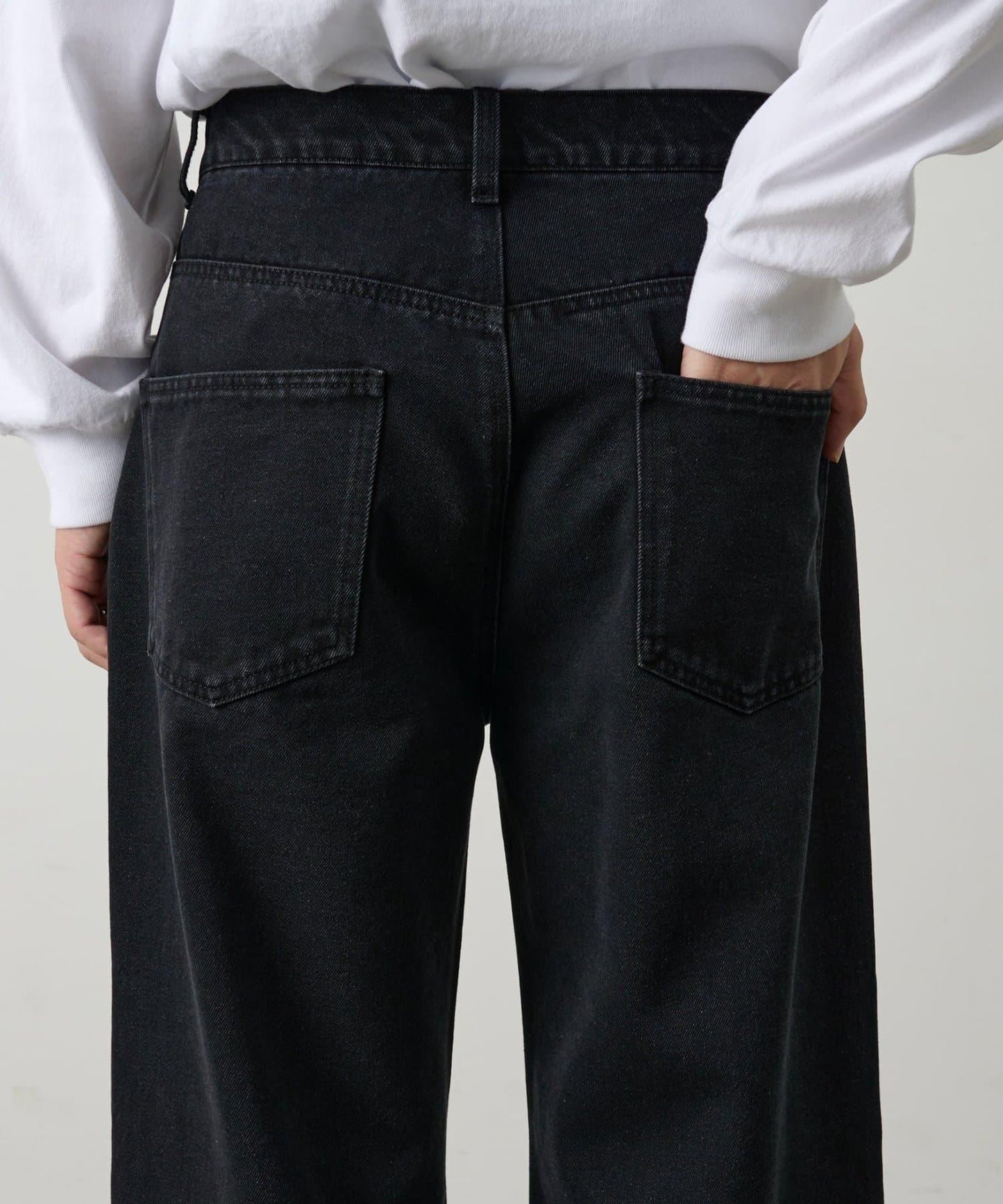 復古風寬鬆直筒牛仔褲