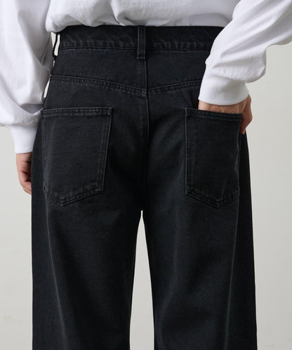 復古風寬鬆直筒牛仔褲