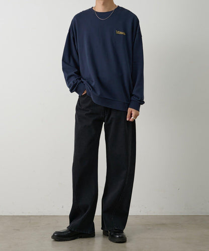 單點刺繡 圓領 衛衣