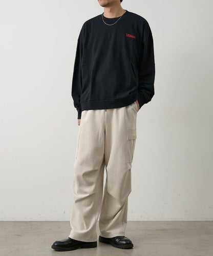 單點刺繡 圓領 衛衣