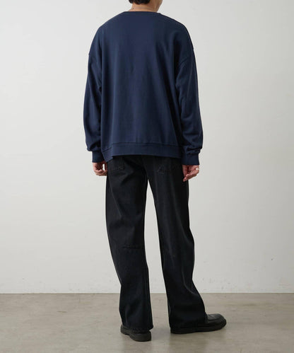 單點刺繡 圓領 衛衣