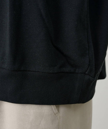 單點刺繡 圓領 衛衣