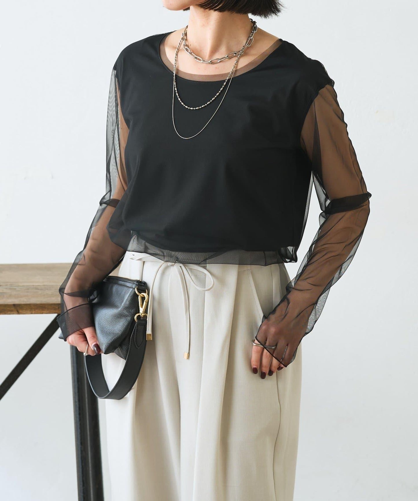 網紗拼接針織打底上衣