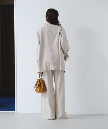 可拆卸蕾絲多方式設計夾克