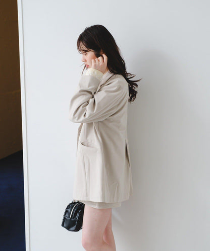 可拆卸蕾絲多方式設計夾克