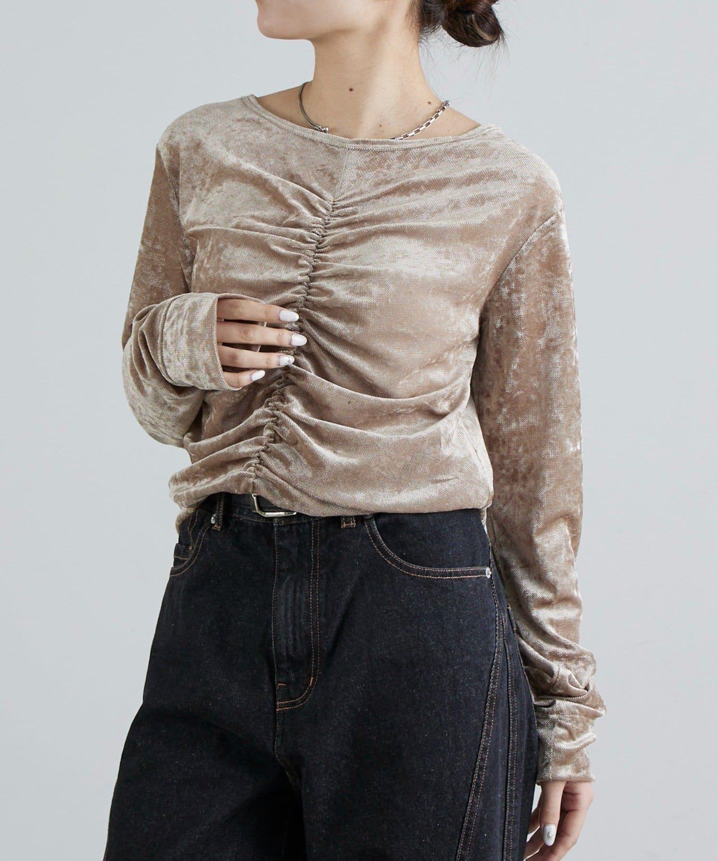 前抽褶天鵝絨套頭上衣