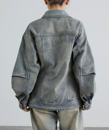 收腰設計牛仔夾克