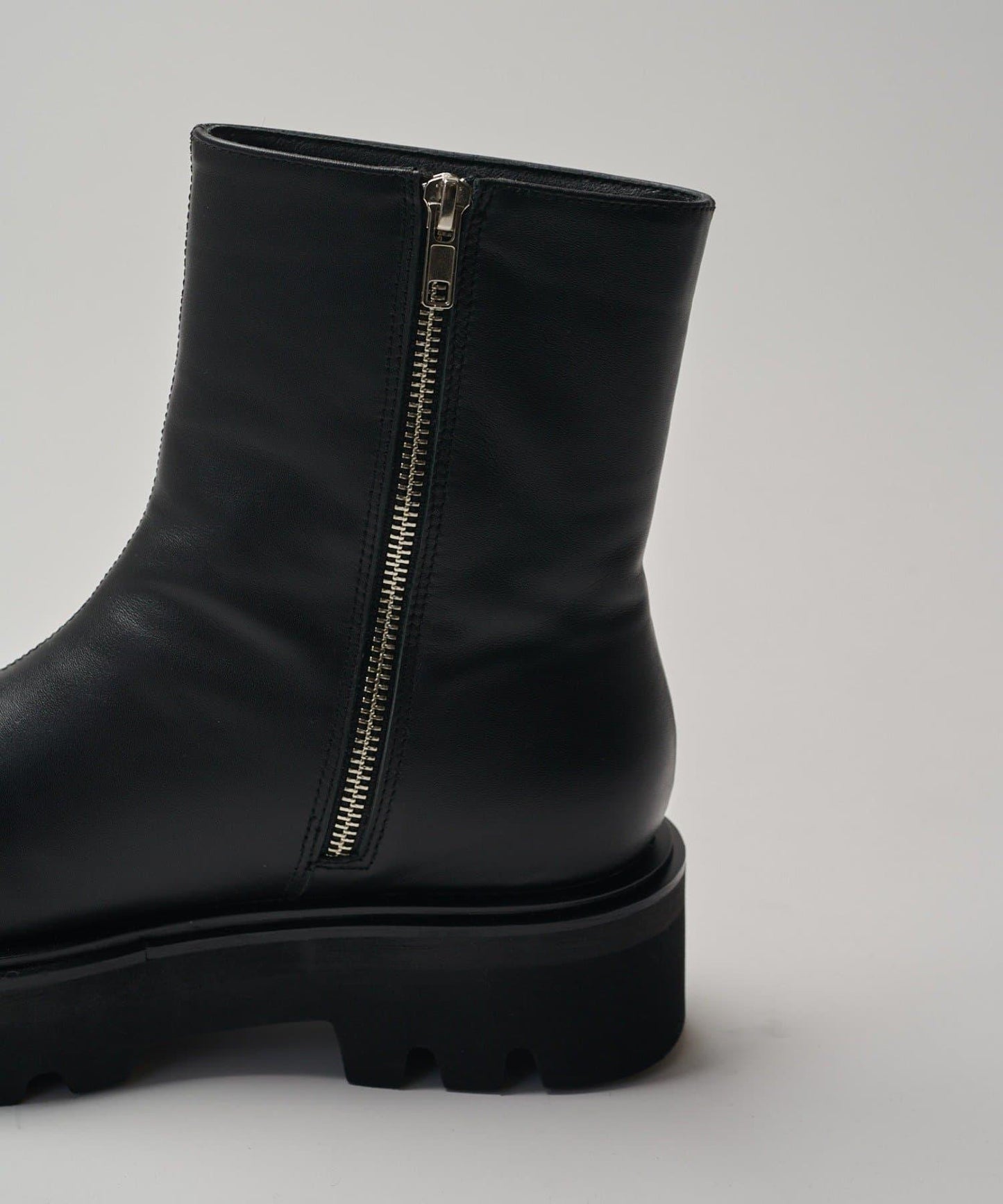 mi-企畫 方頭靴子