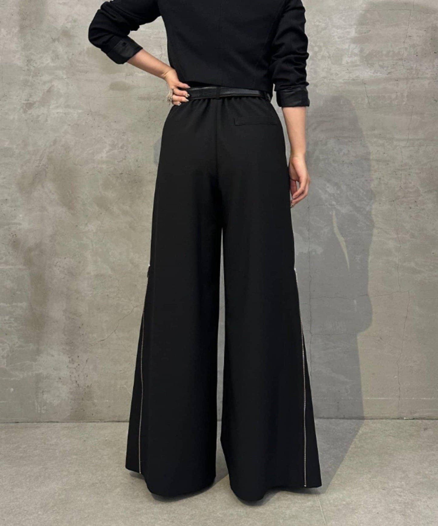 側邊拉鍊 闊腿喇叭 褲子