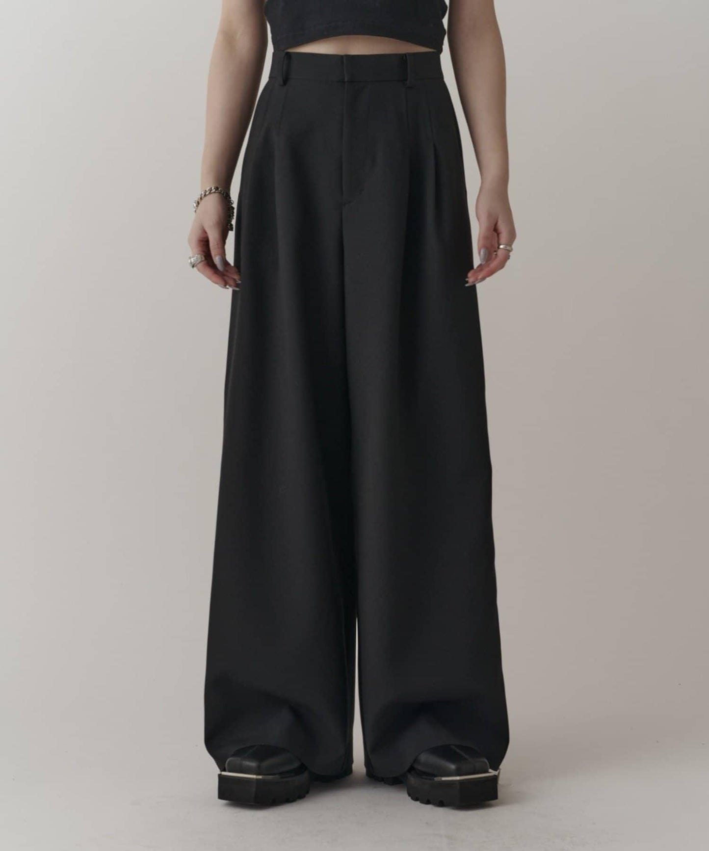 側邊拉鍊 闊腿喇叭 褲子