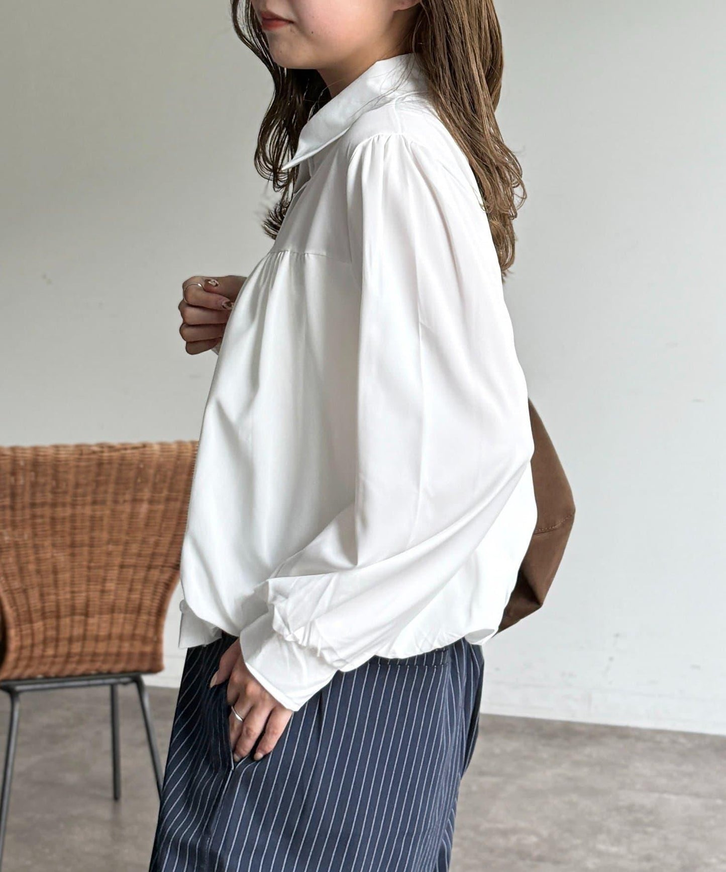 短款蓬鬆廓形襯衫