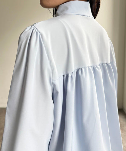 短款蓬鬆廓形襯衫