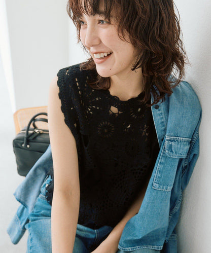 造型感刺繡馬甲（款）