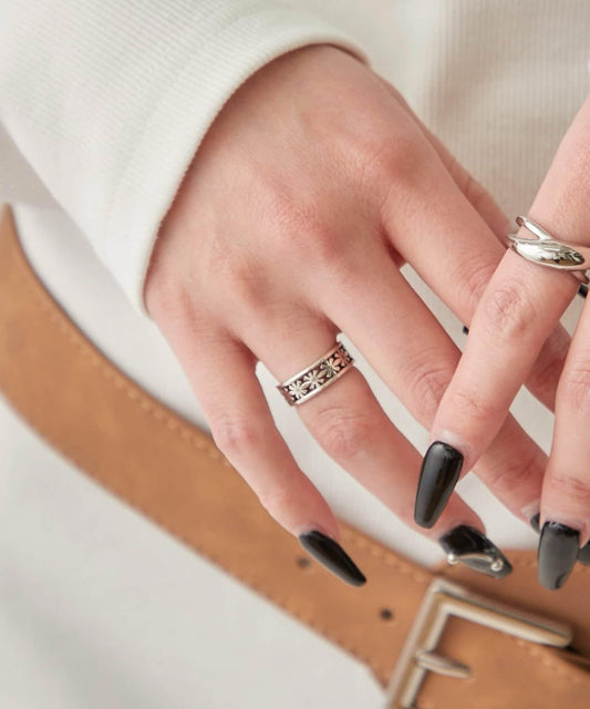 ANTIQUE FLOWER RING 戒指