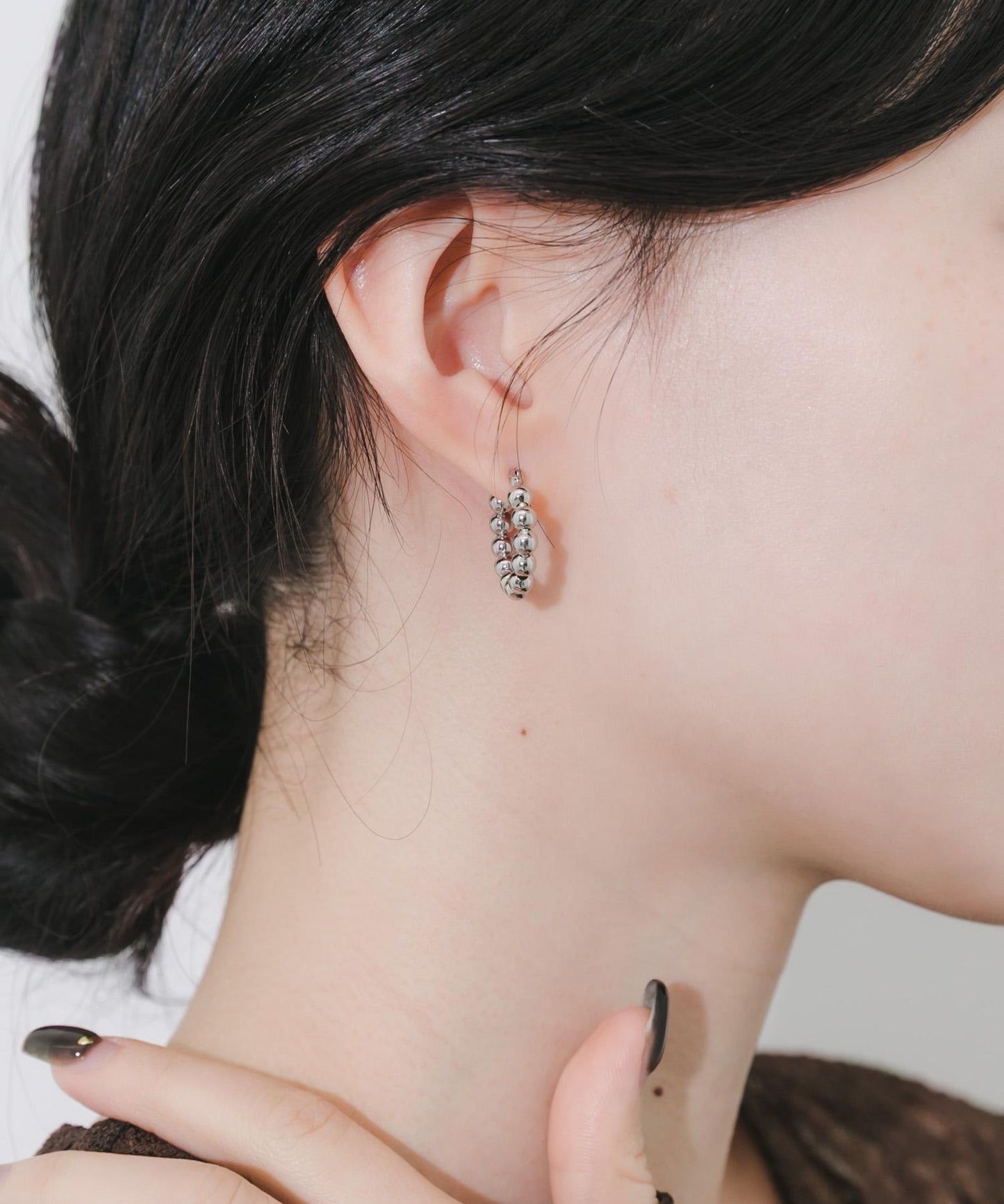 金屬圓珠圈式耳環