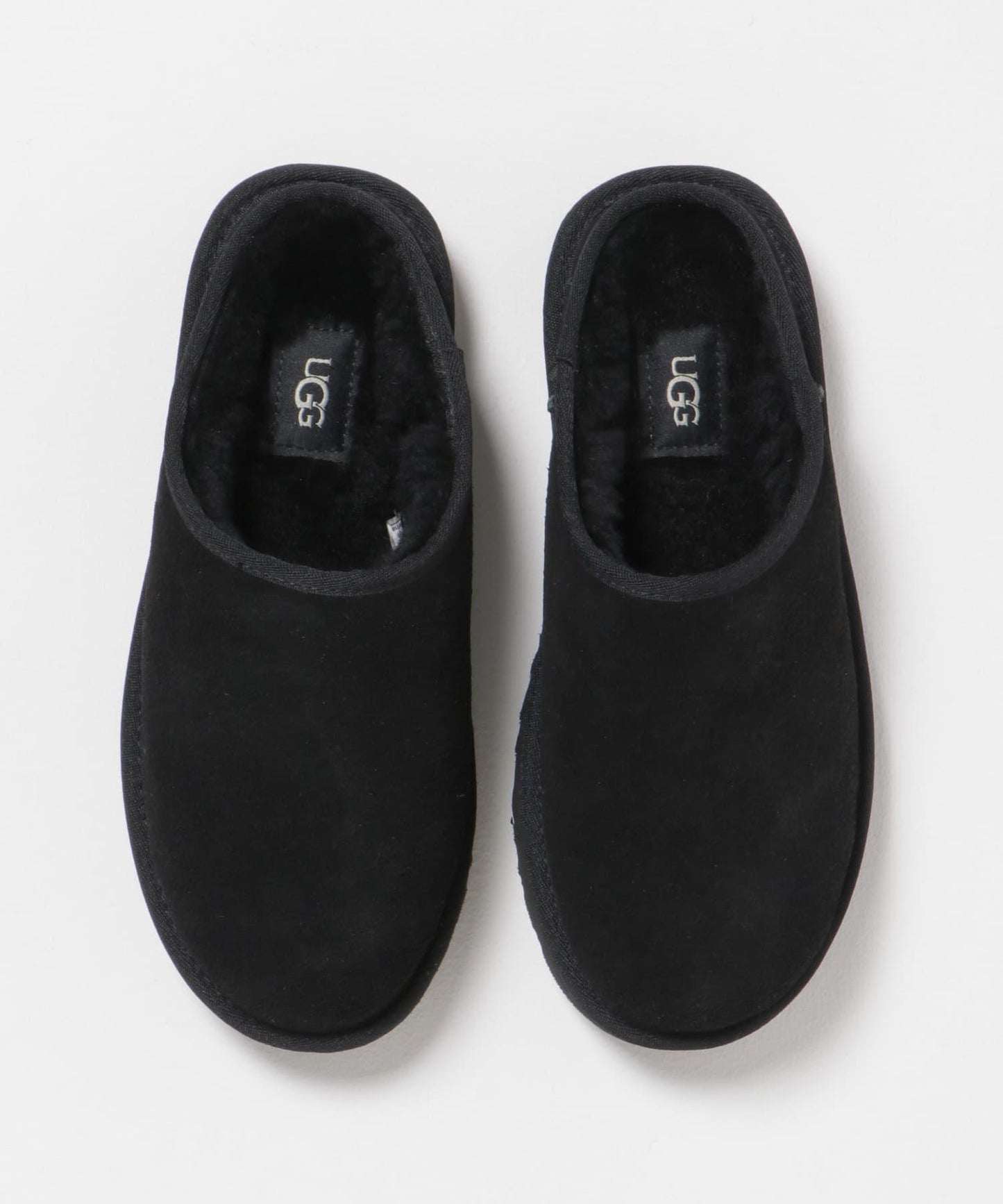UGG M CLASSIC SLIP-ON
