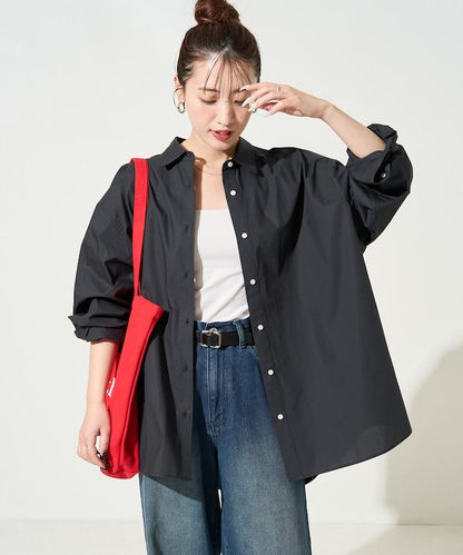 寬鬆版型 長袖有領 府綢襯衫