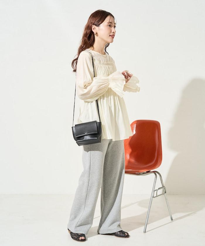 透膚褶皺荷葉袖長袖襯衫