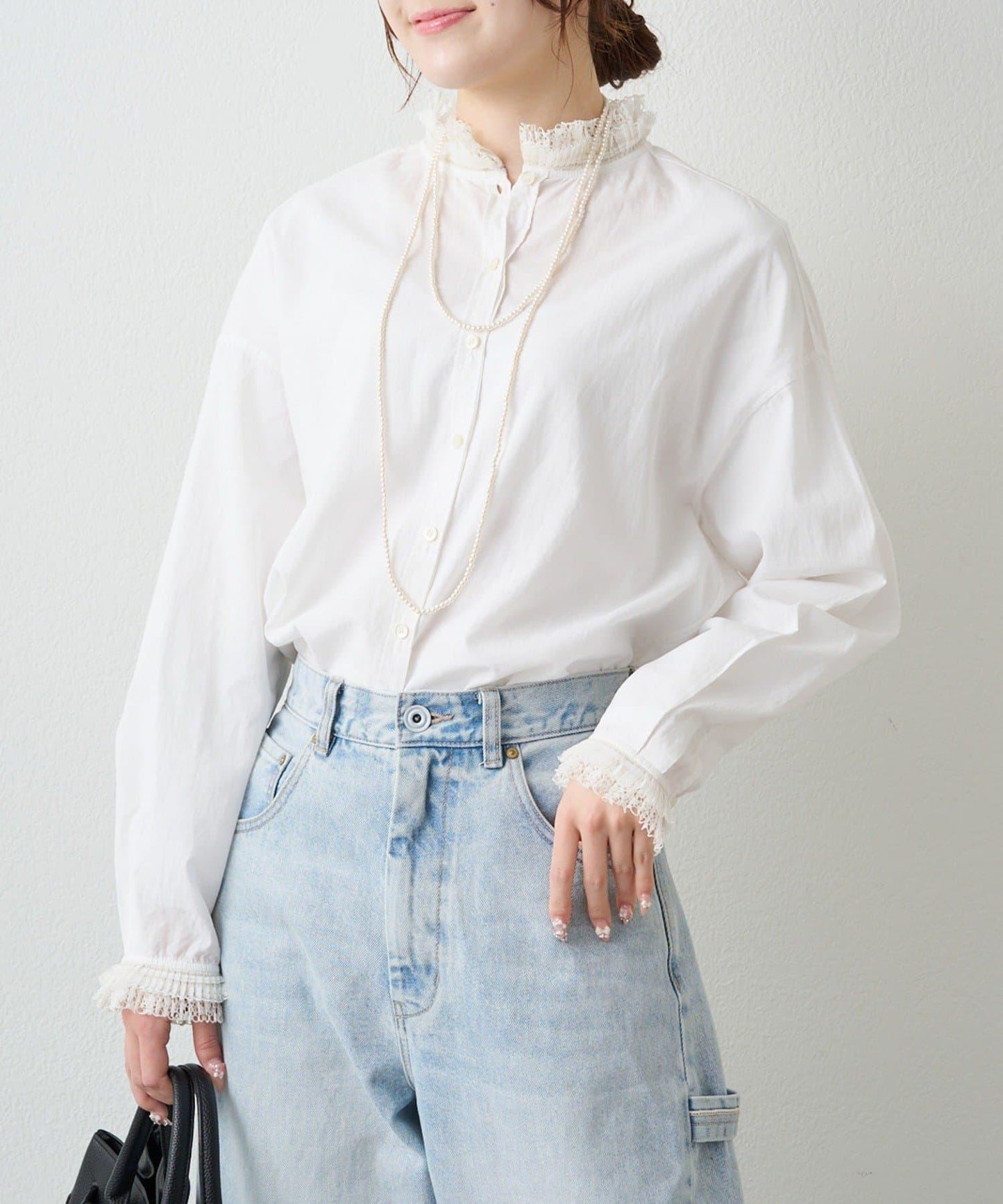 領口袖部褶皺蕾絲襯衫