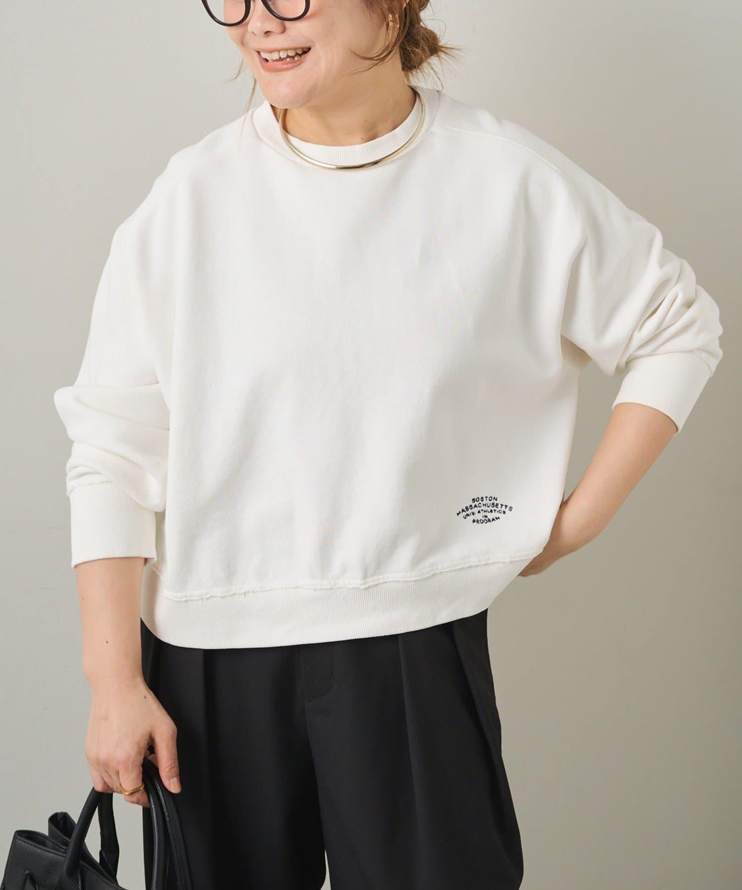 標誌刺繡短款衛衣