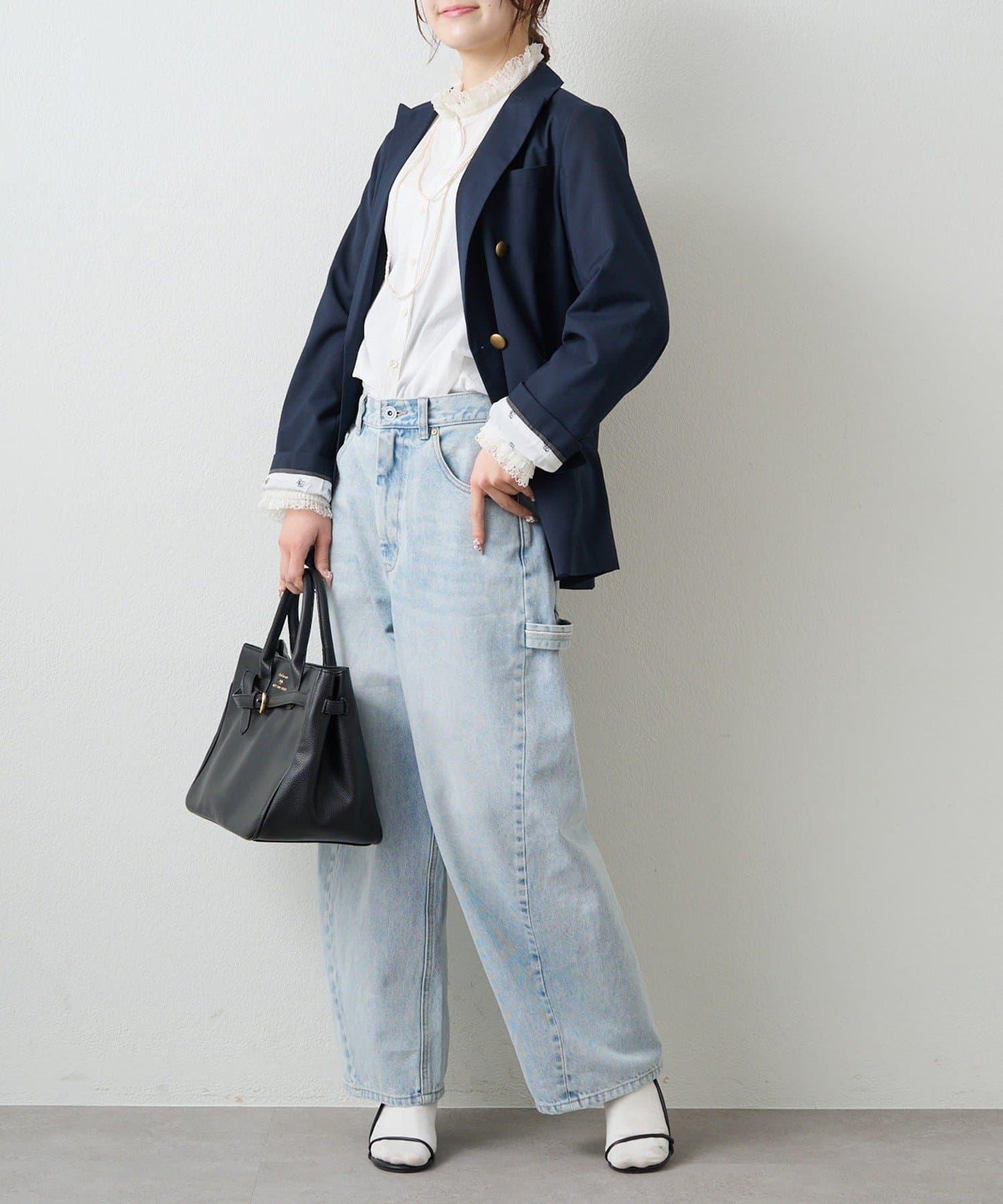 領口袖部褶皺蕾絲襯衫