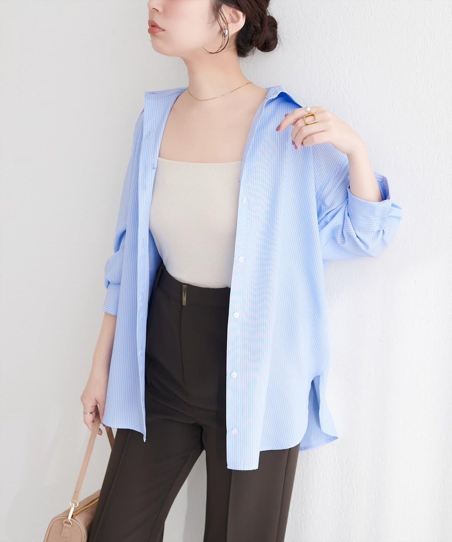 多方式穿搭設計襯衫