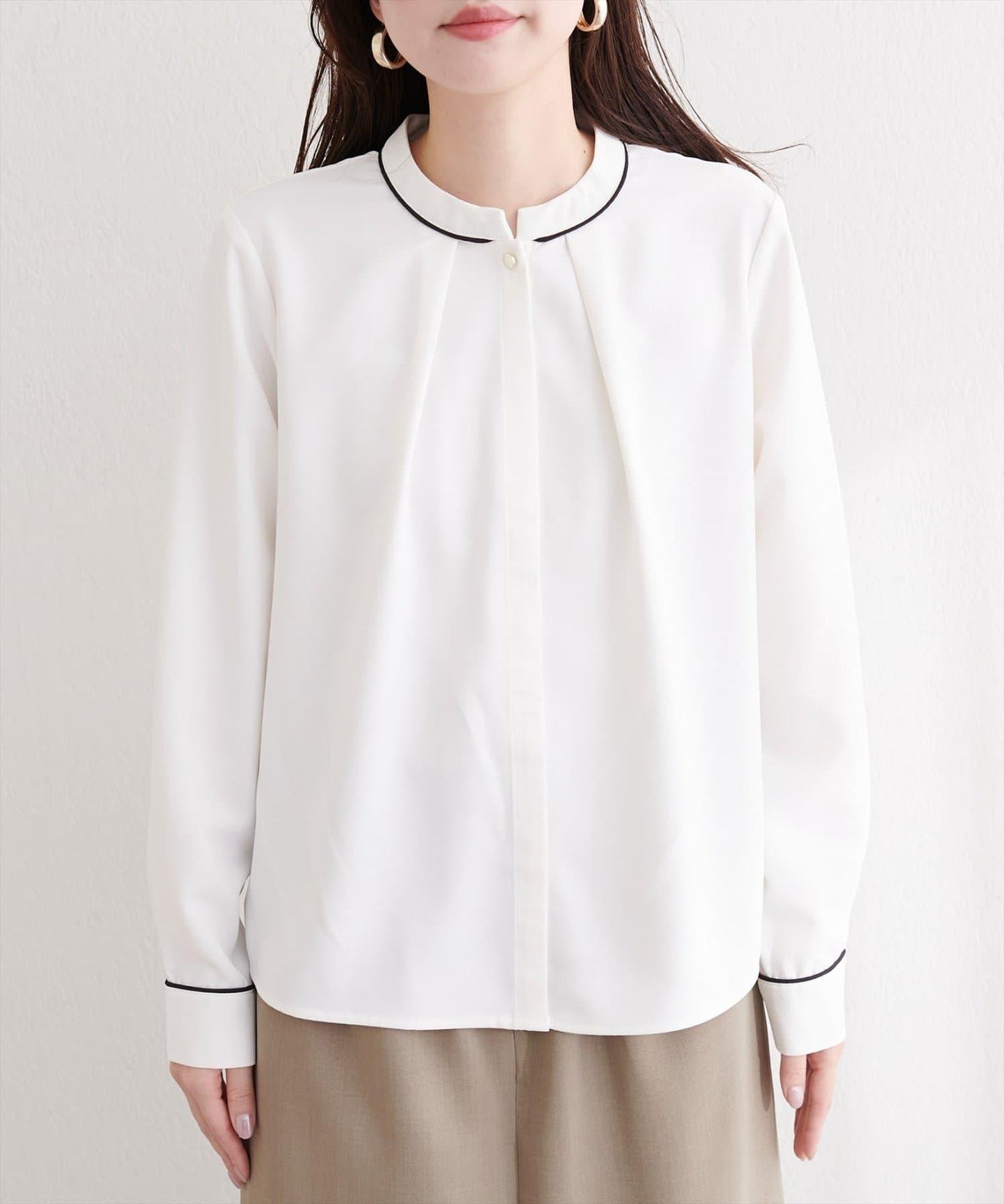 立領滾邊襯衫