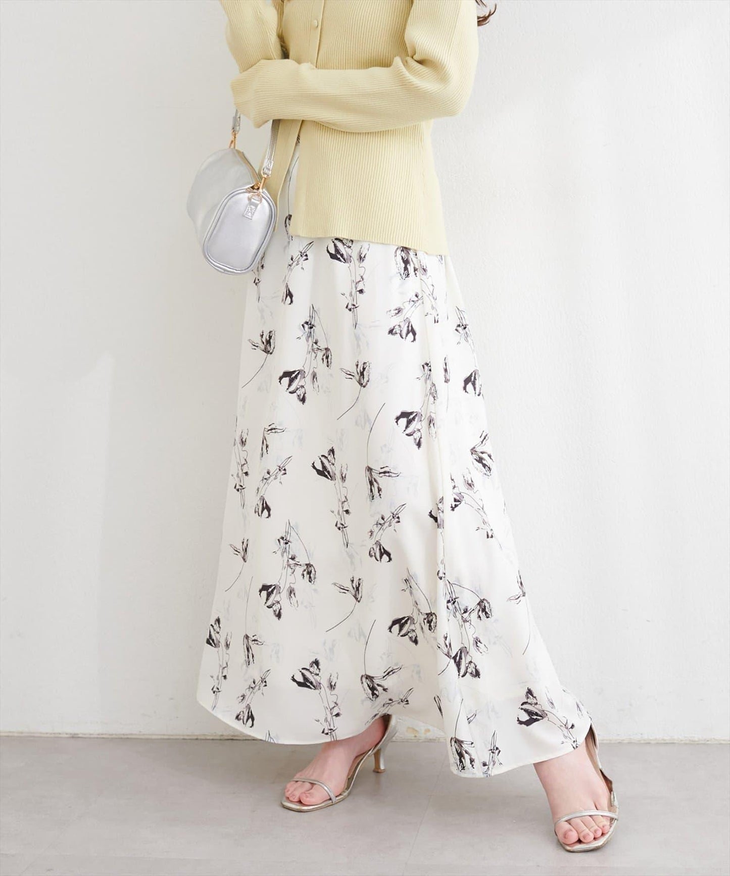 藝術花卉圖案 高腰 傘擺 半身裙