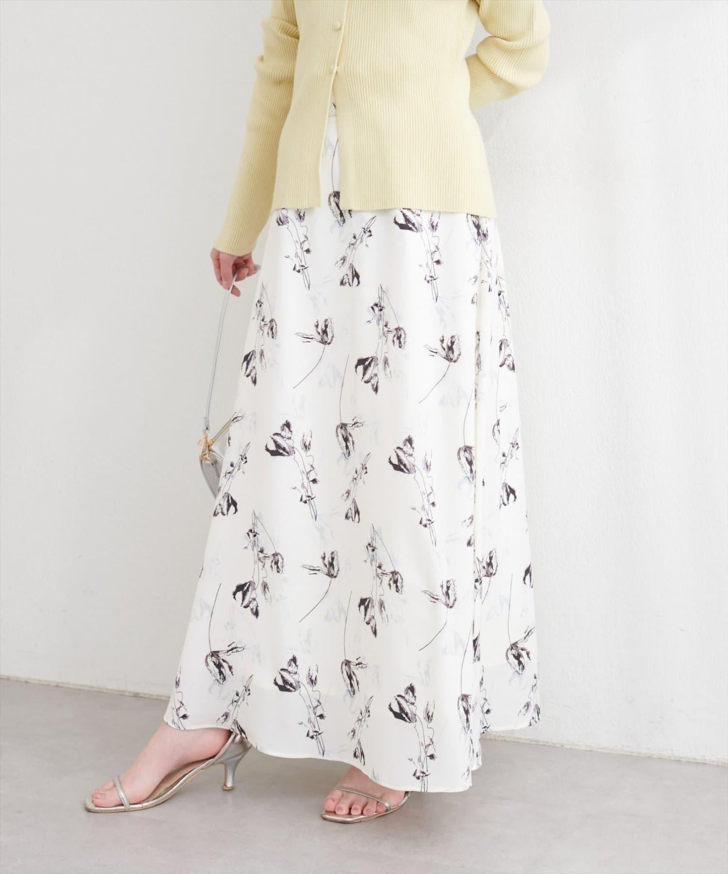 藝術花卉圖案 高腰 傘擺 半身裙