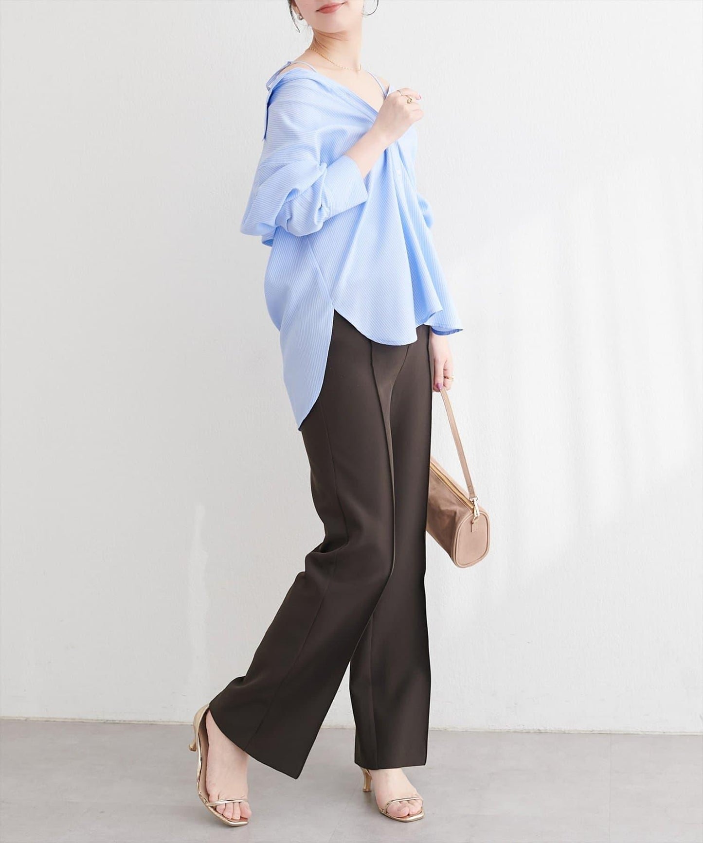 多方式穿搭設計襯衫