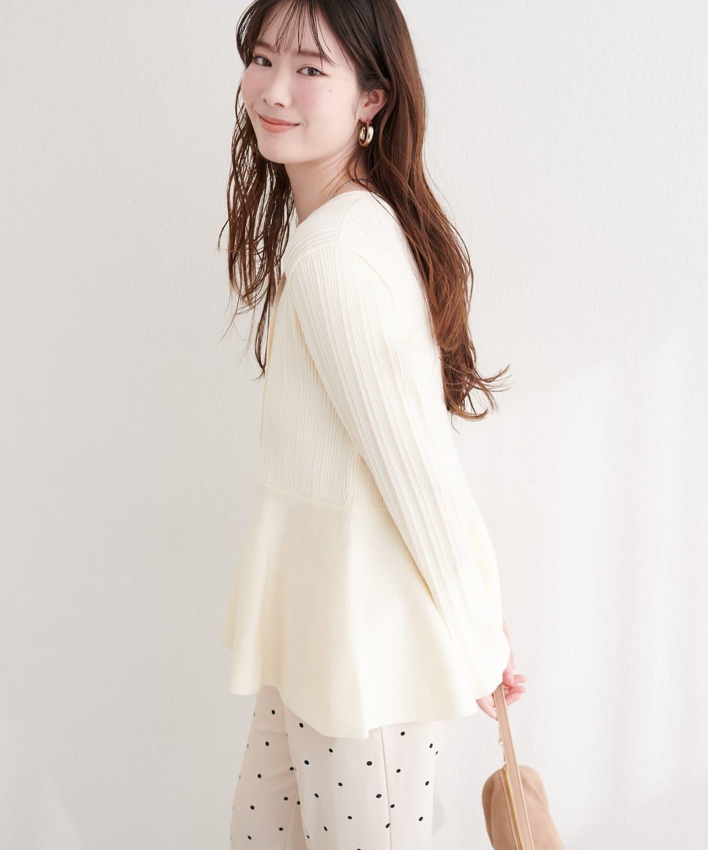 隨機羅紋 V 領 荷葉擺 針織開衫