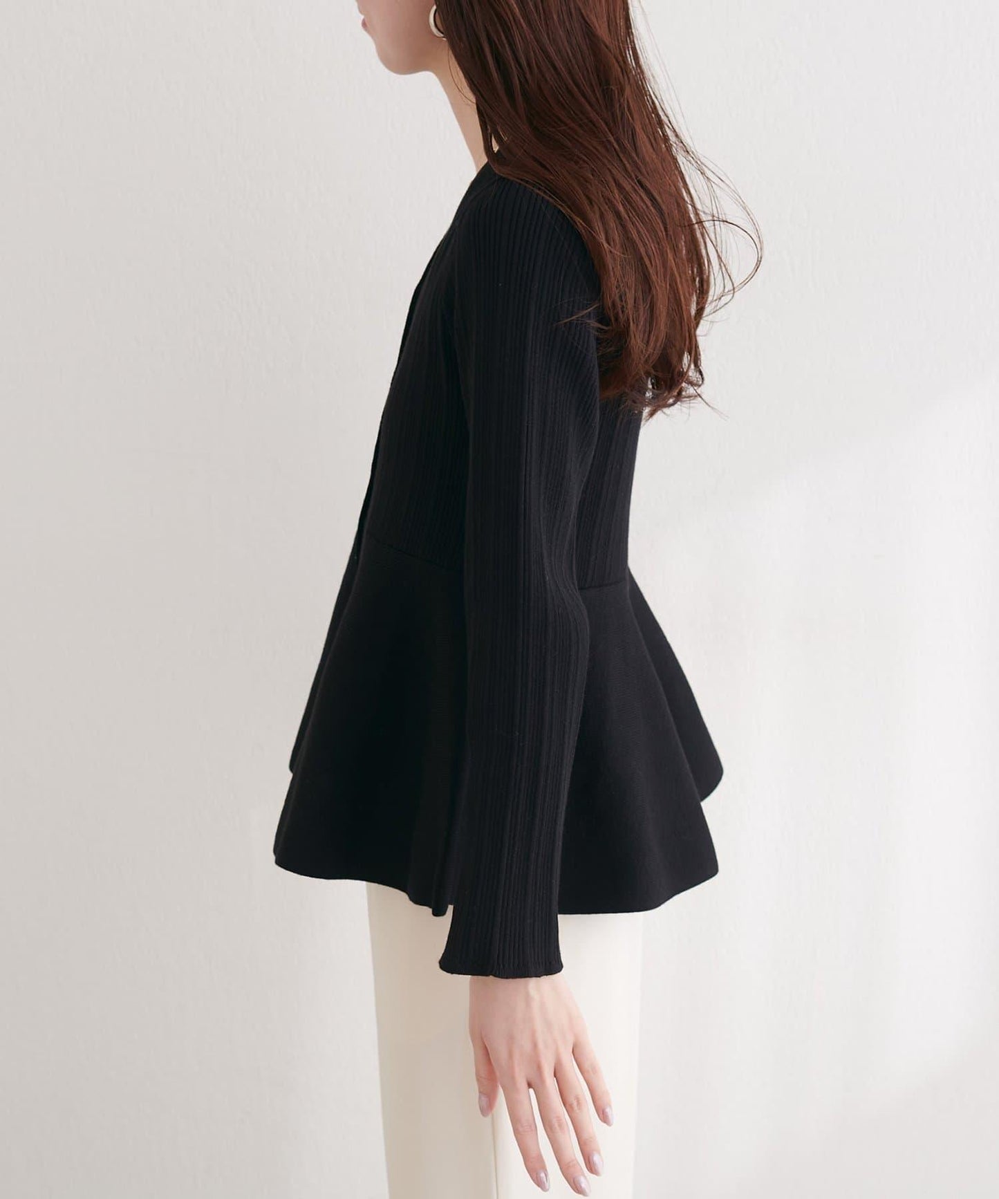 隨機羅紋 V 領 荷葉擺 針織開衫