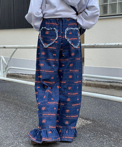 下襬荷葉邊滿版刺繡寬鬆闊腿牛仔褲