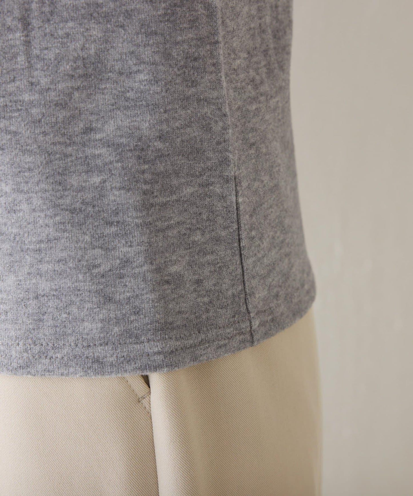 拉絨蓬鬆 前後兩穿 套頭上衣