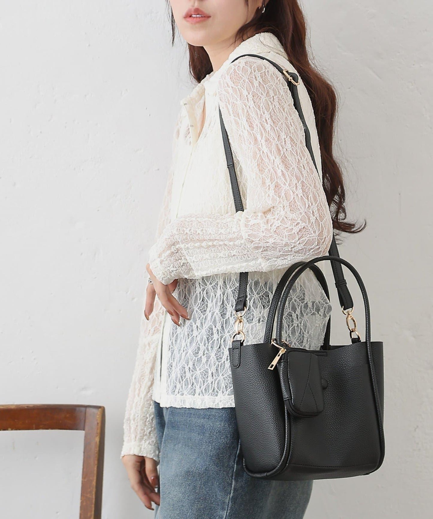 蕾絲拼接 前門襟排扣 針織開衫