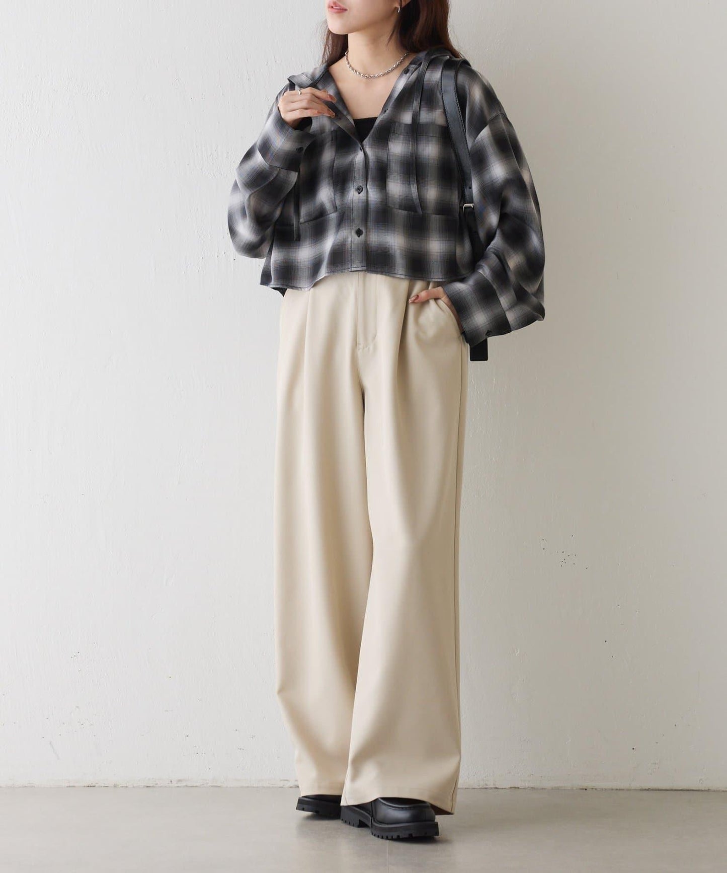 格紋連帽短款襯衫