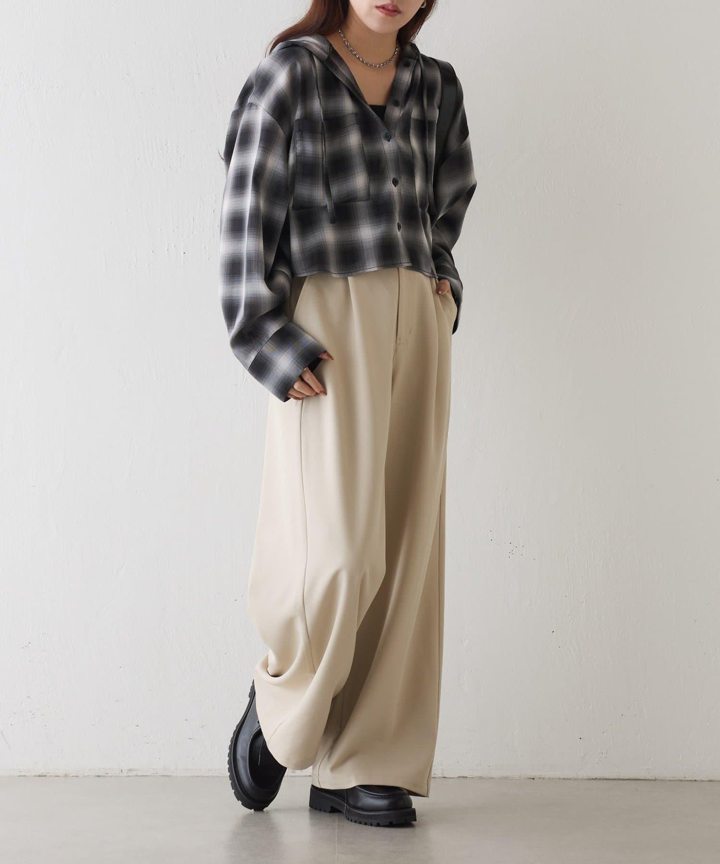 格紋連帽短款襯衫