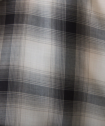 格紋連帽短款襯衫