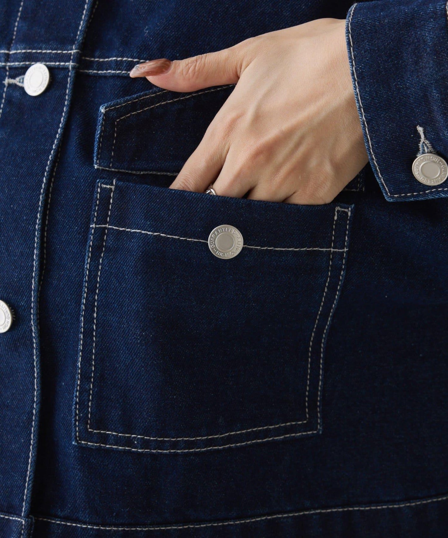 彩色牛仔短款牛仔夾克