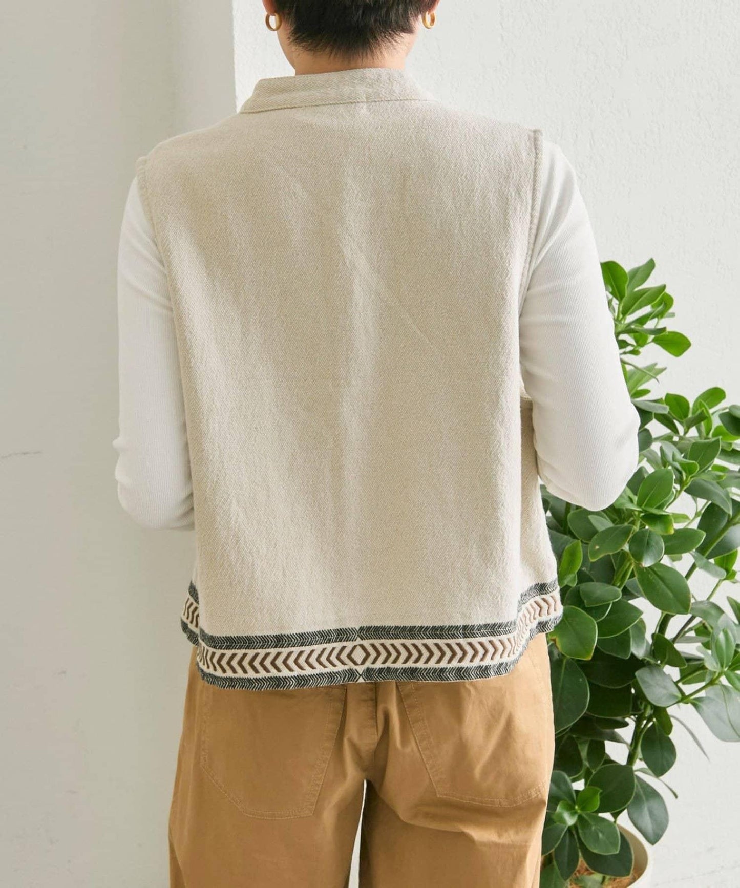 《ショート丈/綿麻素材》 花卉刺繡 棉麻質感 馬甲 SUM1 STYLE款