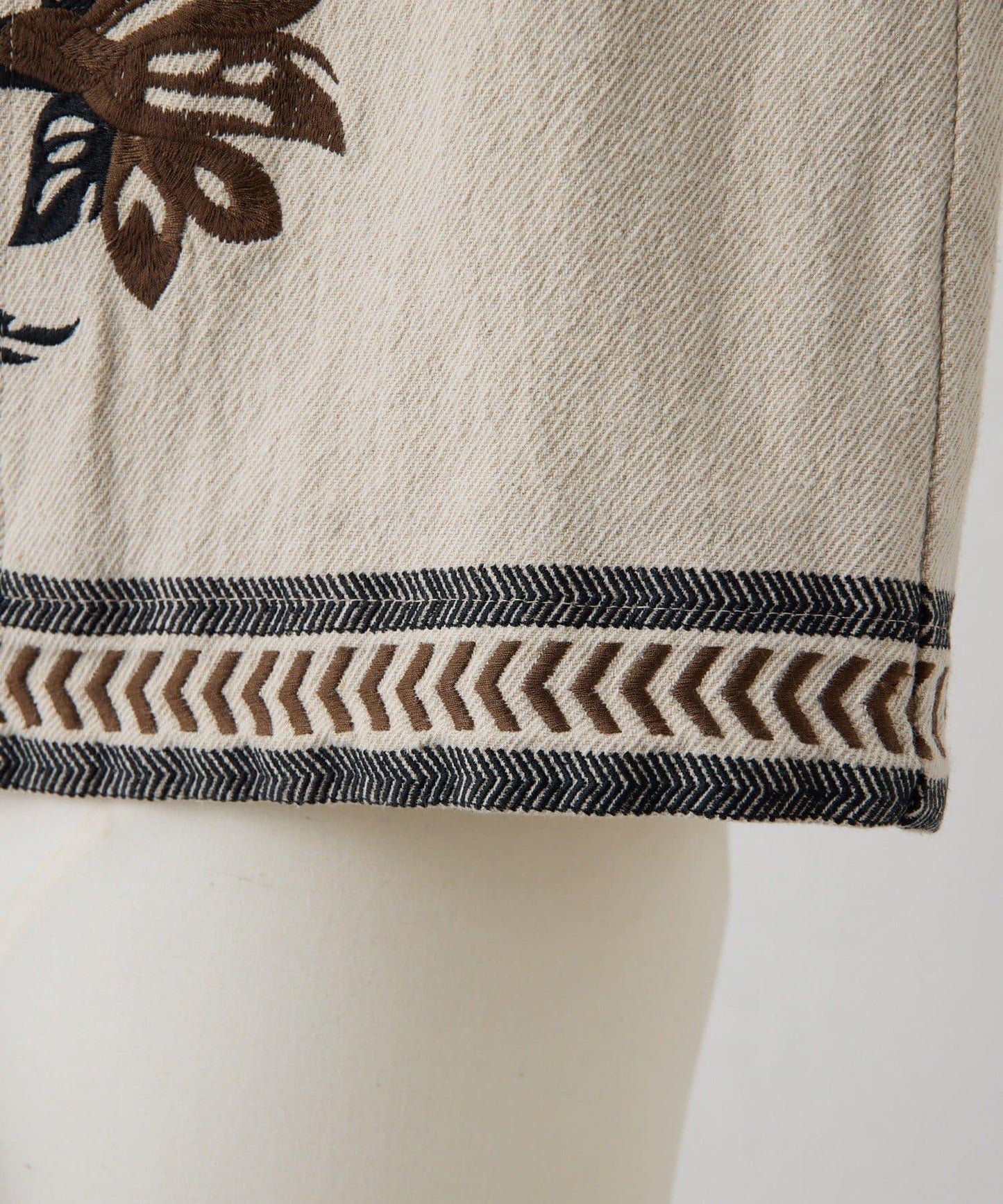 《ショート丈/綿麻素材》 花卉刺繡 棉麻質感 馬甲 SUM1 STYLE款