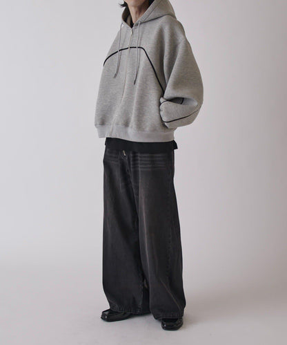 Neucon 立體滾邊拉鍊連帽衛衣