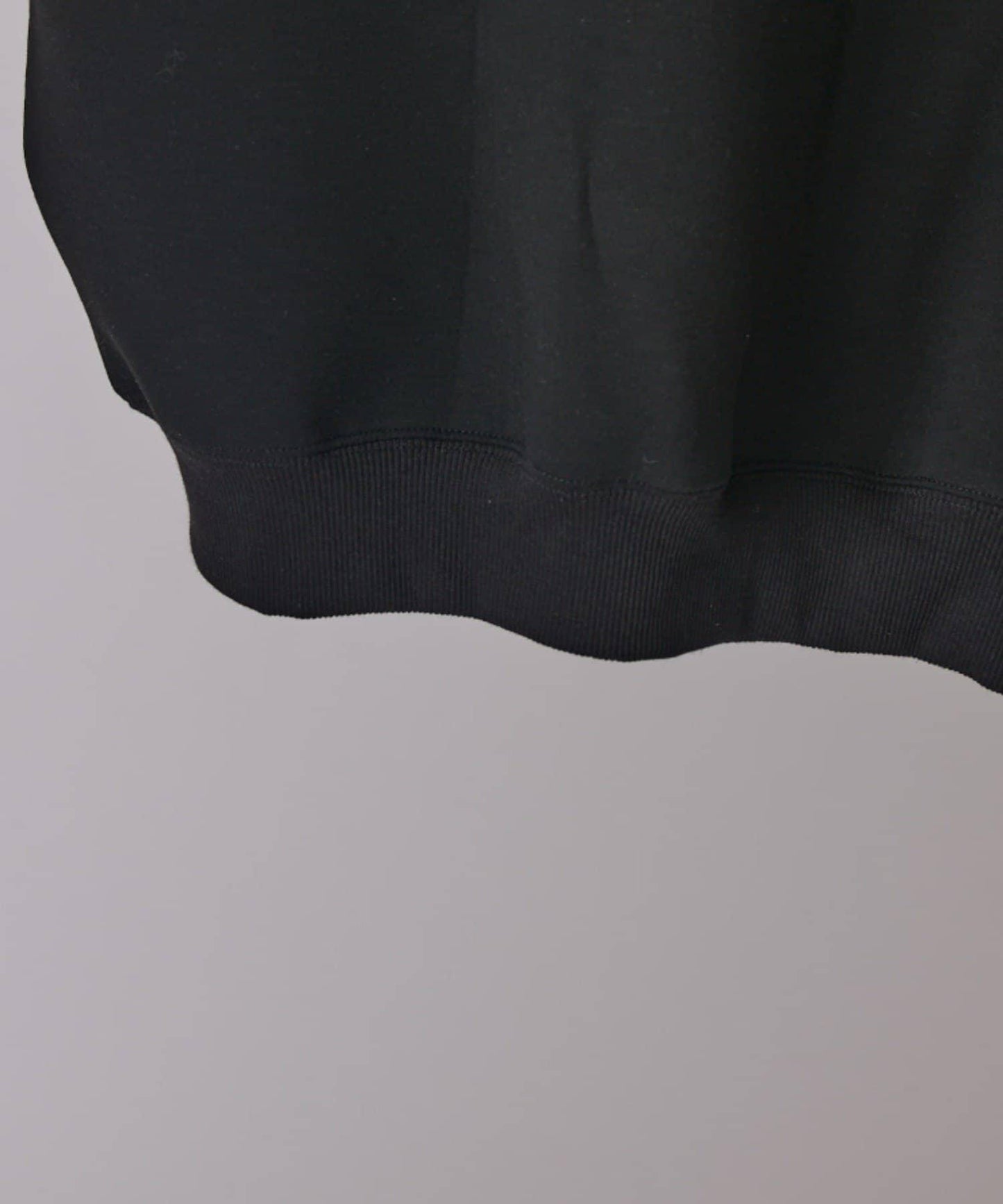 Neucon 立體滾邊拉鍊連帽衛衣