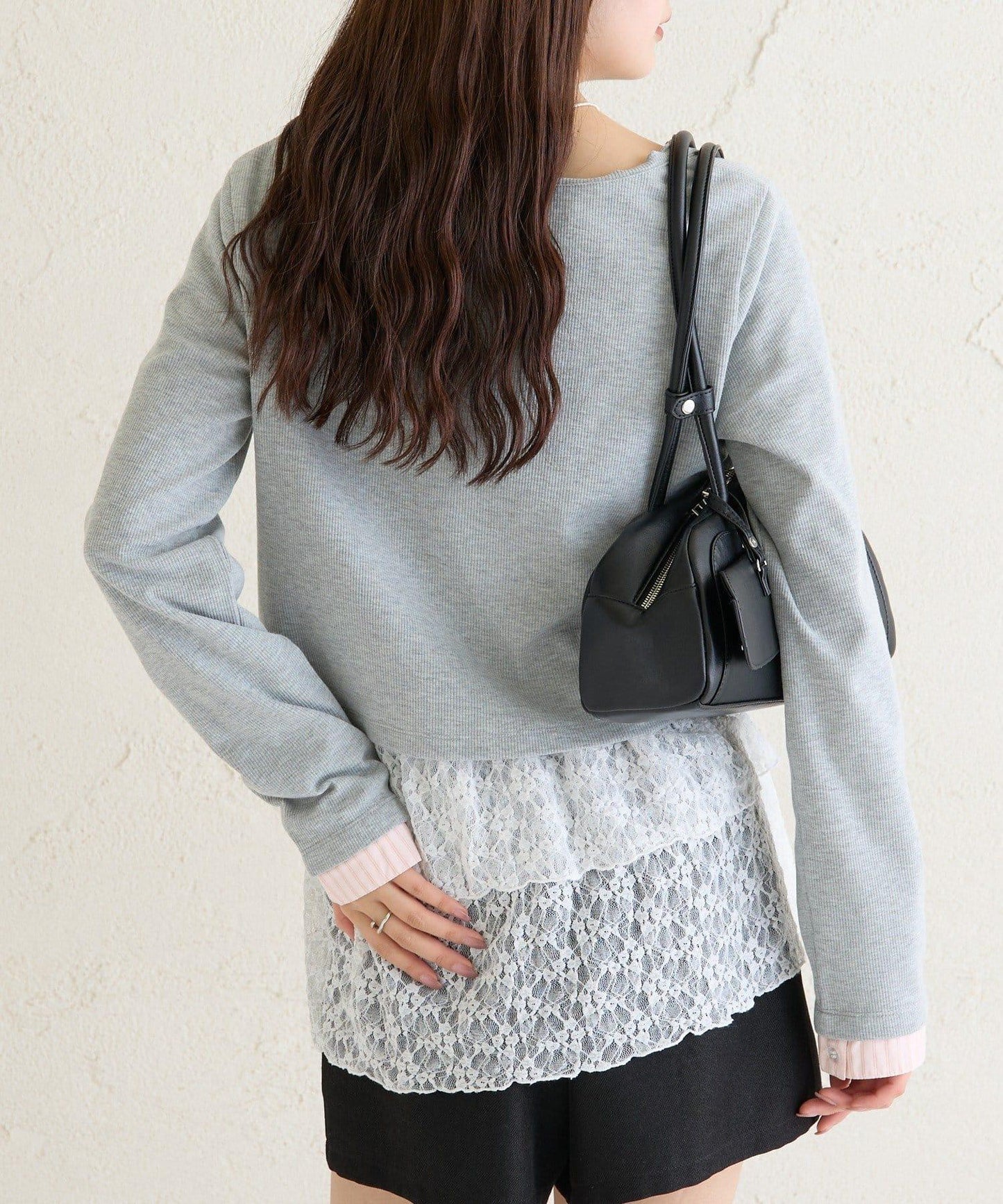 小短款亨利領長袖T恤