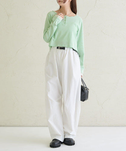 小短款亨利領長袖T恤