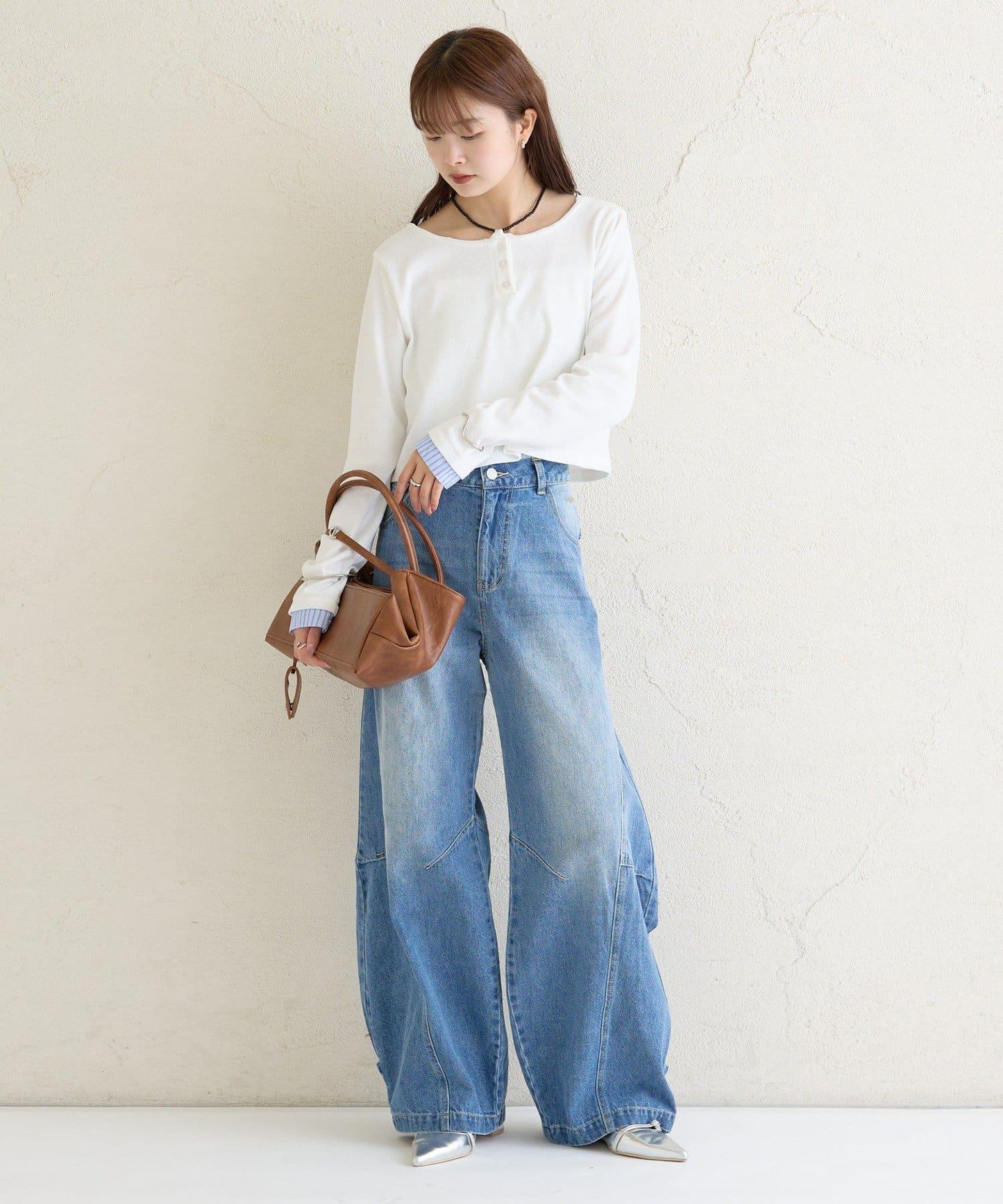 小短款亨利領長袖T恤