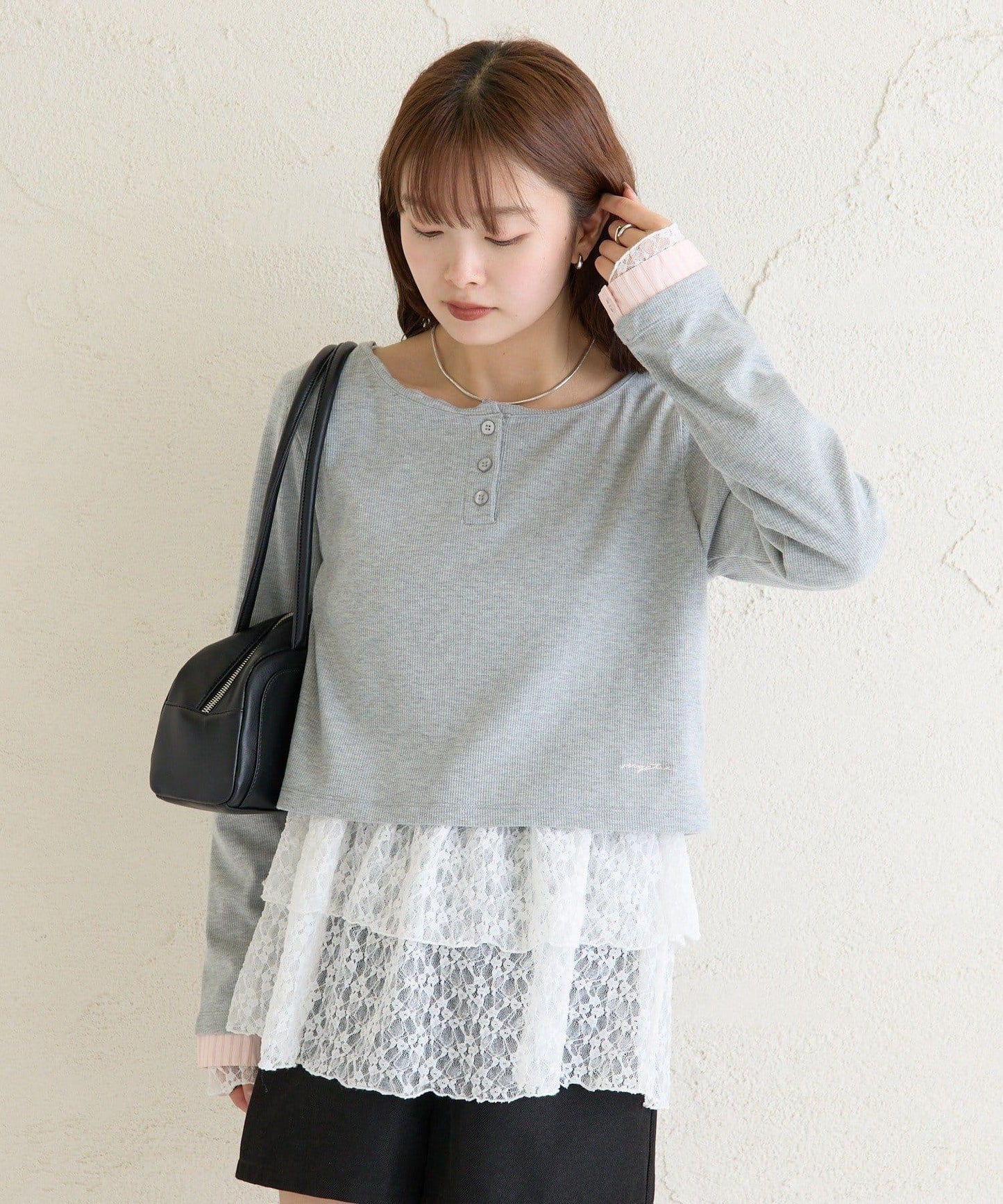 小短款亨利領長袖T恤