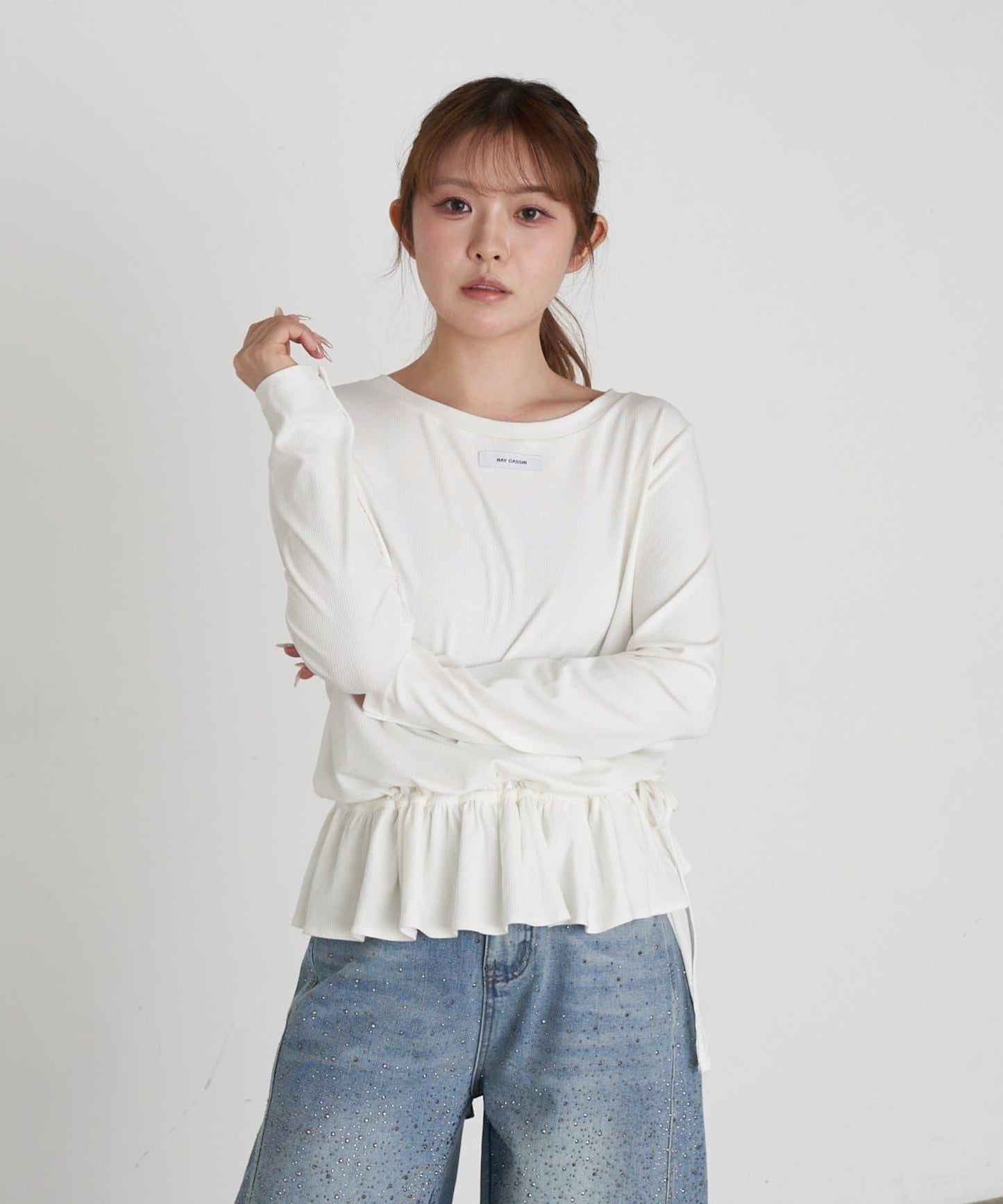 荷葉擺設計長袖T恤