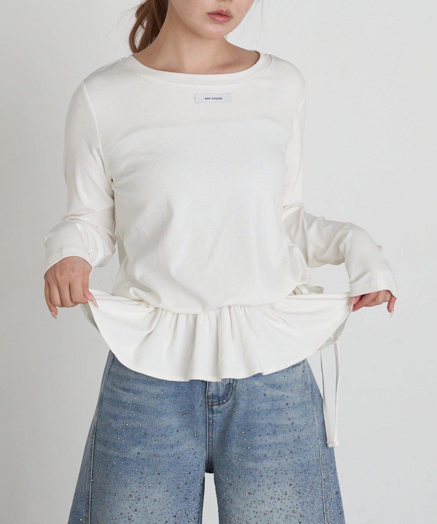 荷葉擺設計長袖T恤